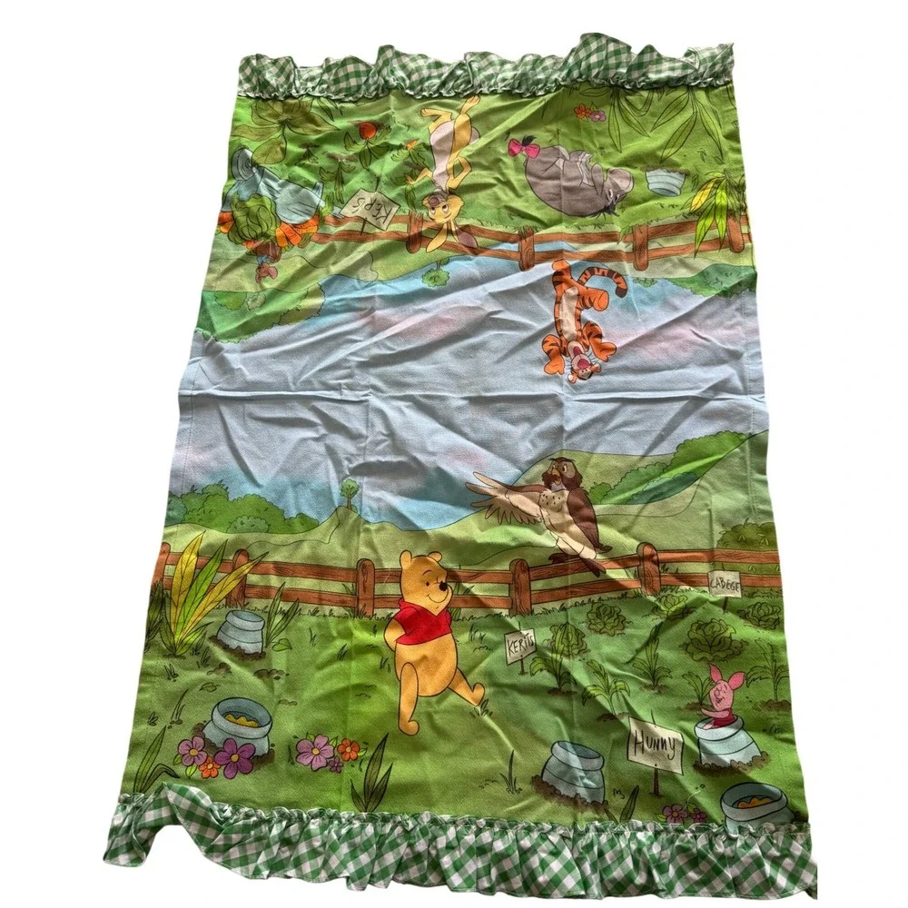 Disney Winnie The Pooh Kitchen Towel Piglet Tigger Owl‎ Hunny Garden Farm Scene